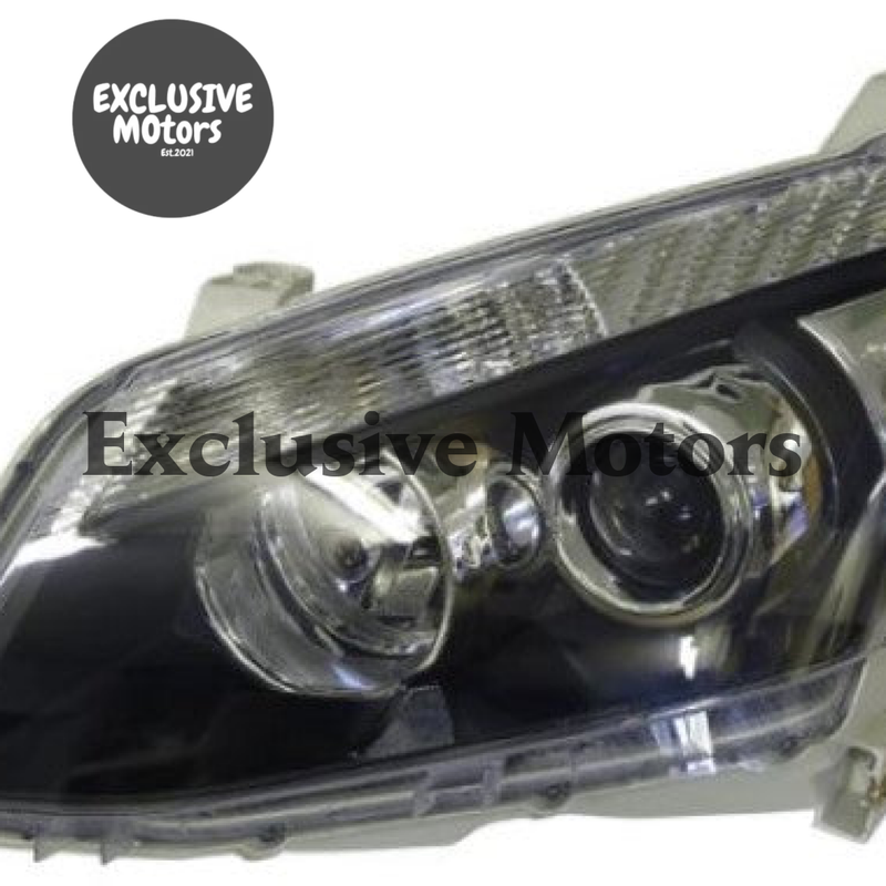 Isuzu D-Max Left-Hand Headlight (2011-2016)