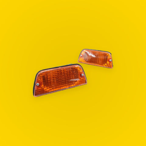 Amber Turn Signal Lights x2 for Nissan Datsun 620 1972-1979