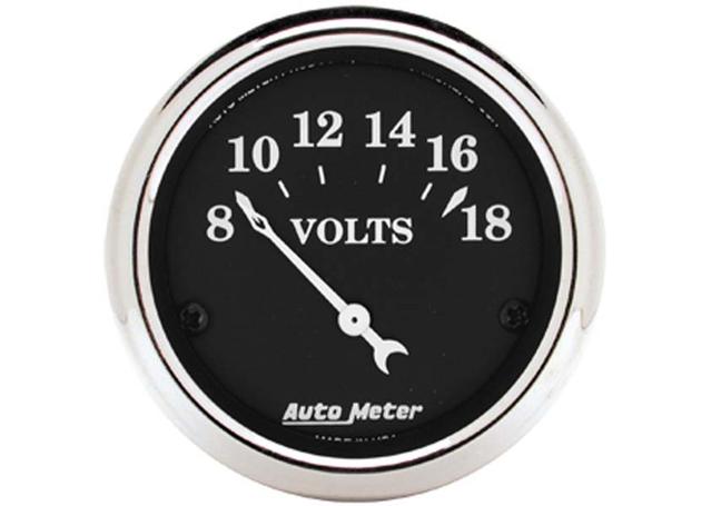 Autometer Old Tyme 2-1/16in Voltmeter 8-18V Short Sweep