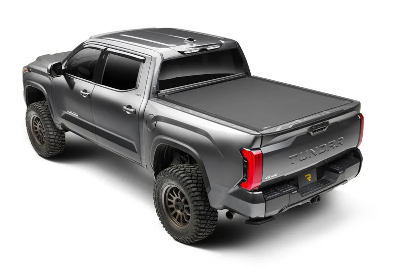 BAK 80440 5.5ft Bed Revolver X4S Bed Cover (Tundra 22+)
