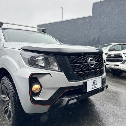 Bonnet Guard Protector Stone Nissan Navara 2021-2025