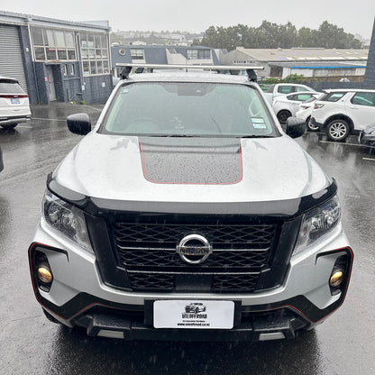 Bonnet Guard Protector Stone Nissan Navara 2021-2025