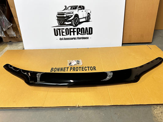Bonnet Guard Protector Stone Toyota Hilux 2021+