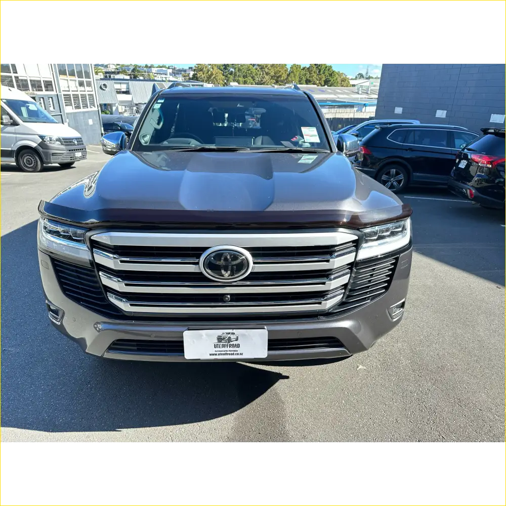 Bonnet Guard Protector Stone Toyota Land Cruiser LC300 2022+