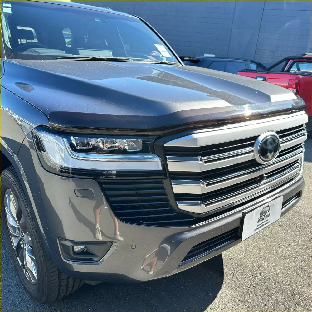 Bonnet Guard Protector Stone Toyota Land Cruiser LC300 2022+