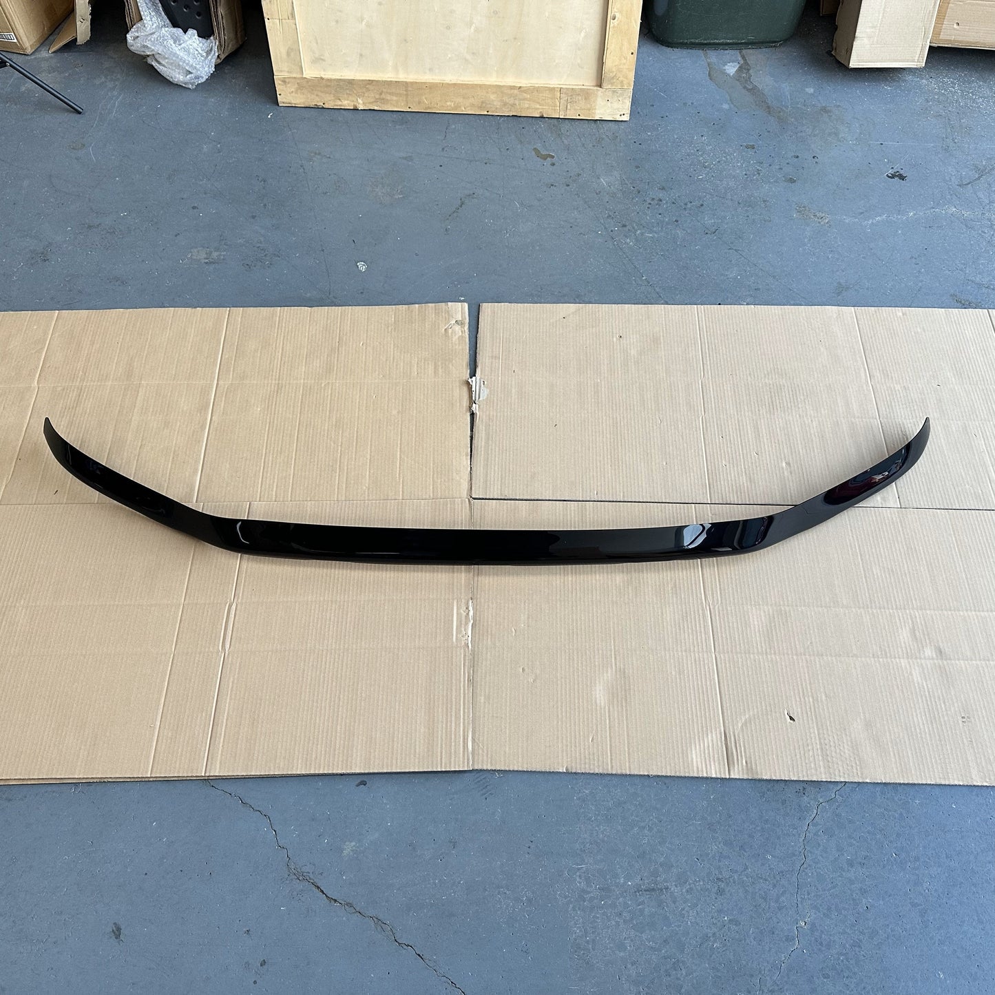 Bonnet Guard Protector Stone Toyota Land Cruiser LC300 2022+