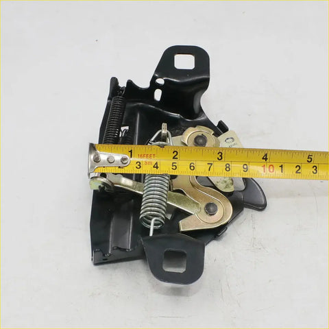 Black metal bonnet latch striker lock with gold-toned spring and lever for toyota hilux ln40 ln46 rn40 rn46 1978-1983