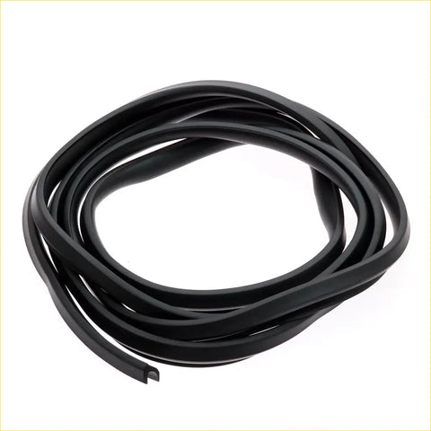 Black rubber bootlid weatherstrip for Nissan Datsun Bluebird SSS 510 1600 1968-1973 coiled with smooth flexible texture