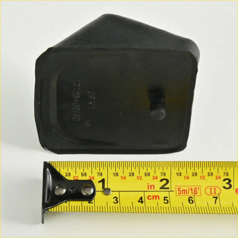 Black rubber engine mount with molded rectangular shape and central hole for bumper gate rubber set toyota hilux 1984-1988