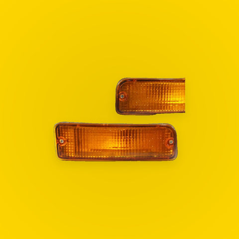 Bumper Turn Signal Lights for Toyota Hilux LN85 RN85 RN90 LN100 1988-1997