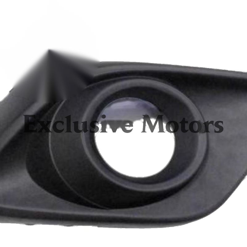 Mazda 3 Axela Right-Hand Fog Light Cover with Hole (2014-2017)