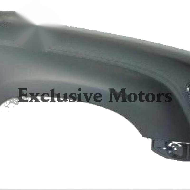 Toyota Hilux 4WD Right Hand Guard (1997-2001)