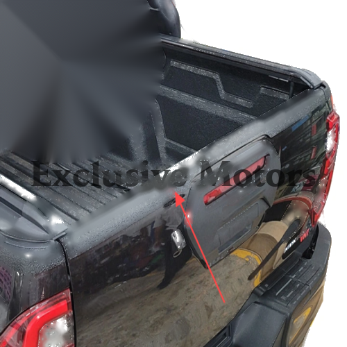 Isuzu D-Max Wellside Tailgate Protector Matte Black (2021-2023)
