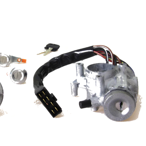 Toyota Hilux RN50 RN60 YN65 YN67 1983-1988 Ignition Door Fuel Tank Lock