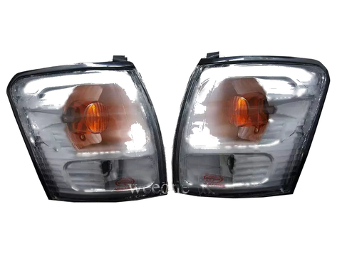 Toyota Hilux MK5 D4D Front Corner Side Light Lamp (2003-2004)