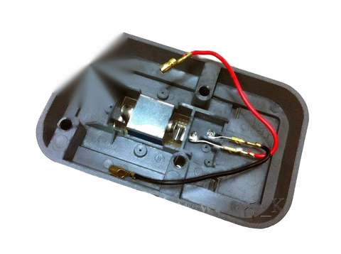 Toyota Hilux MK4 2 Door / Cab 4 Door Dome Light (1998-2003)