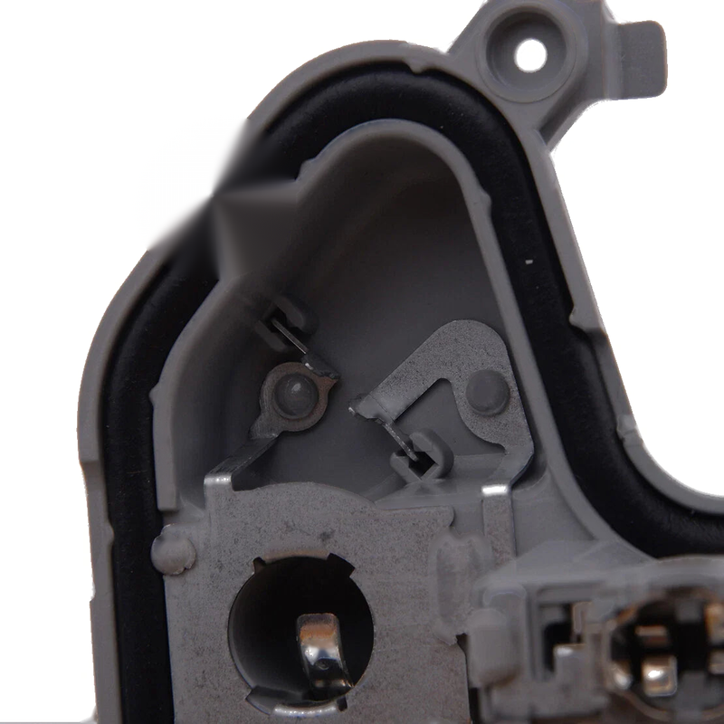 Jeep Renegade Rear Right Tail Light Holder Bracket w/ Plug (2015-2017)