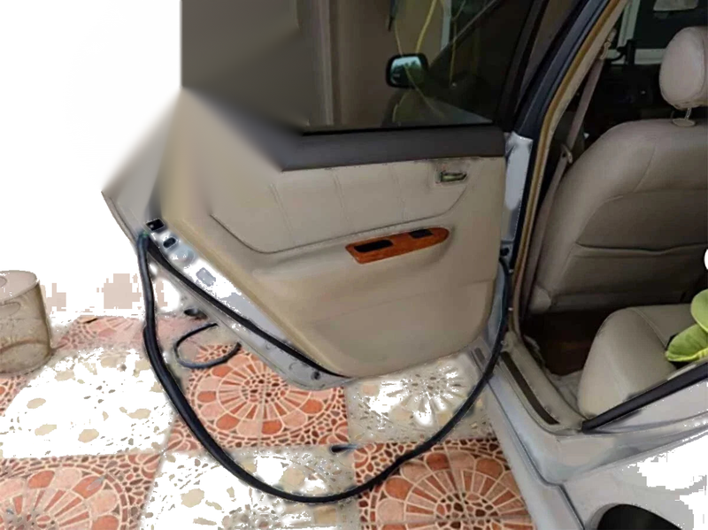 Toyota Corolla 4 Door Rubber Weatherstrip (2001-2007)