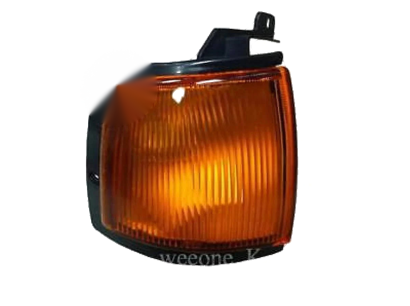 Ford Ranger RH Corner Side Light (1998-2000)