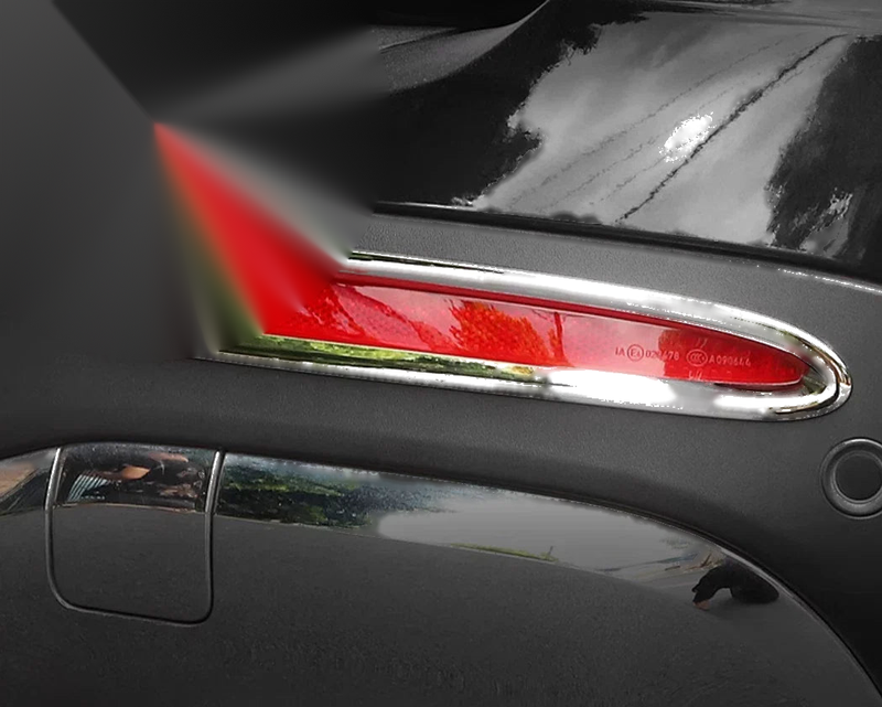 Mercedes-Benz GLB 2 x Rear Fog Light Lamp Frame Chrome Cover Trim (2020-2023)