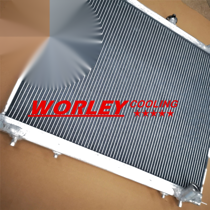 Mitsubishi Pajero / Montero / Shogun III V60 / V70 3.2 DID Radiator (2000-2006)