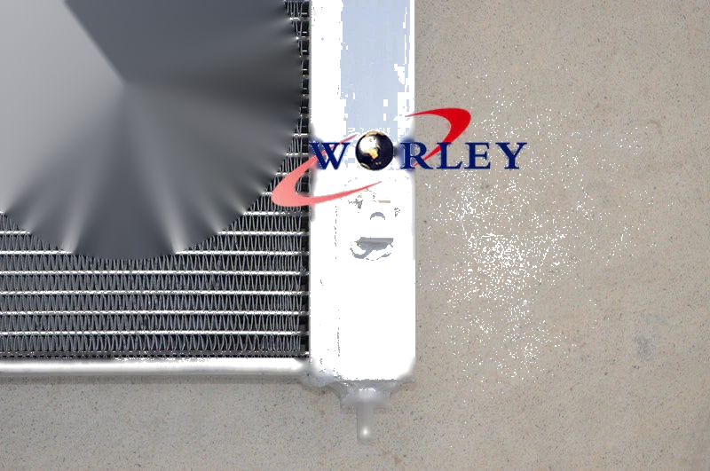 Holden Commodore VN VG VP VR VS V6 3.8L 3 Core Aluminum Radiator (1988-1997)