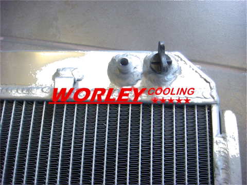 Toyota Hilux Surf / 4Runner KZN130 3.0cc TD Radiator (1993-1995)