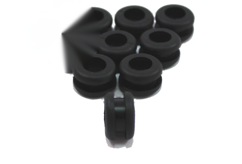 Honda CR500 Motocross MX 2 x Black Rubber Fairing Grommets