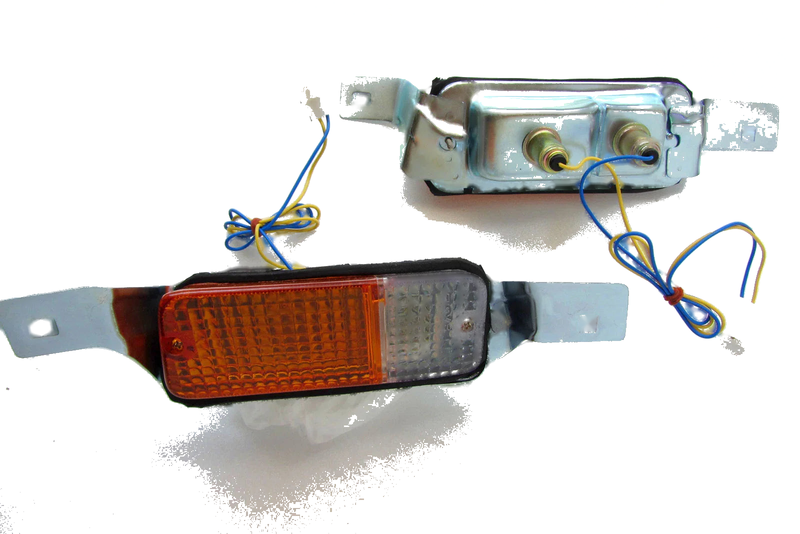 Toyota Corolla KE30 KE35 TE37 Parking Turning Signal Light Lamp (1970-1982)