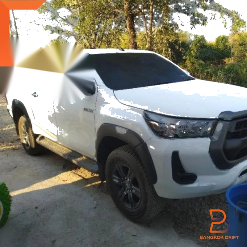 Toyota Hilux Revo 5" Rocco Silver Fender Flares (2020-2023)