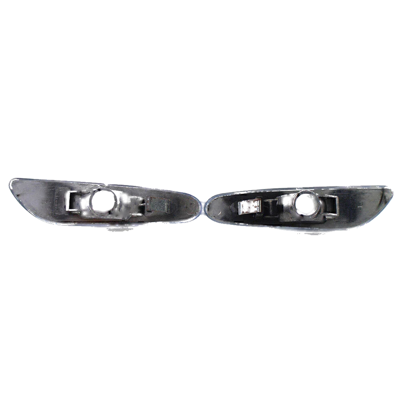 BMW E46 4DR (2002-2005) - Clear Side Marker Light Turn Signal Lamp