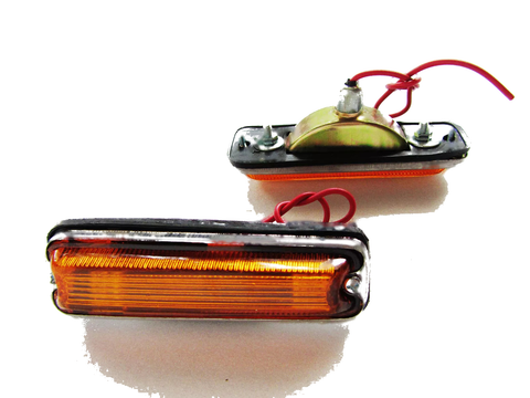 68-72 Toyota Hilux RN10 (1968-1972) - New Pair Side Marker Lights