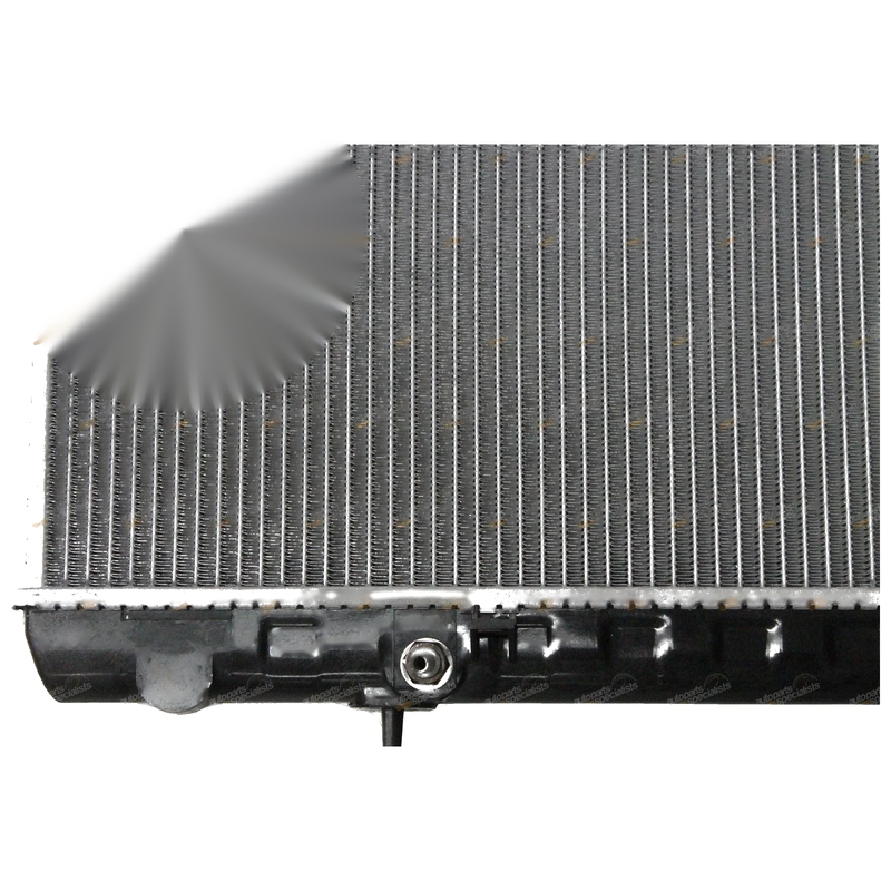 Nissan Pathfinder R50 Aluminium Alloy V6 3.3L Radiator (1995-2005)