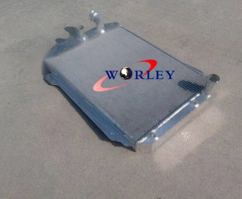 Chevy Hot / Street Rod 350 5.7 V8 w / Tranny Cooler Aluminum Radiator (1939)
