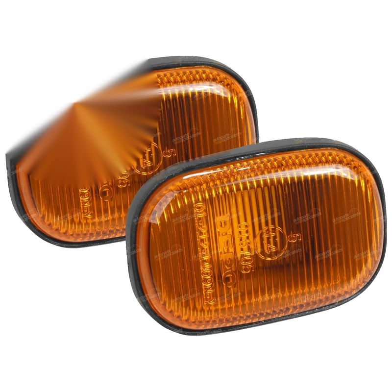Toyota Tarago LH & RH Indicator Repeater Lights (2000–2006)