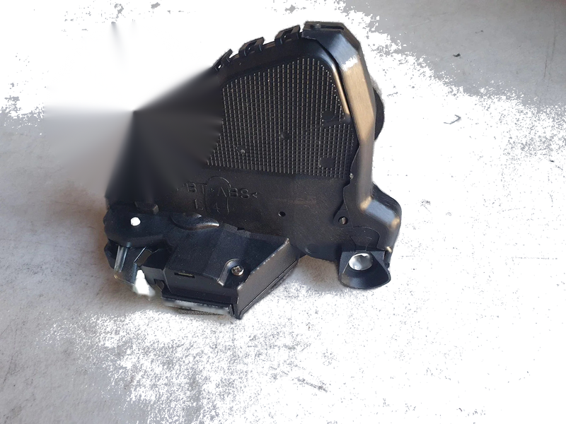 Toyota Hilux Power Door Lock Mechanism Front Left LH (2005–2015)