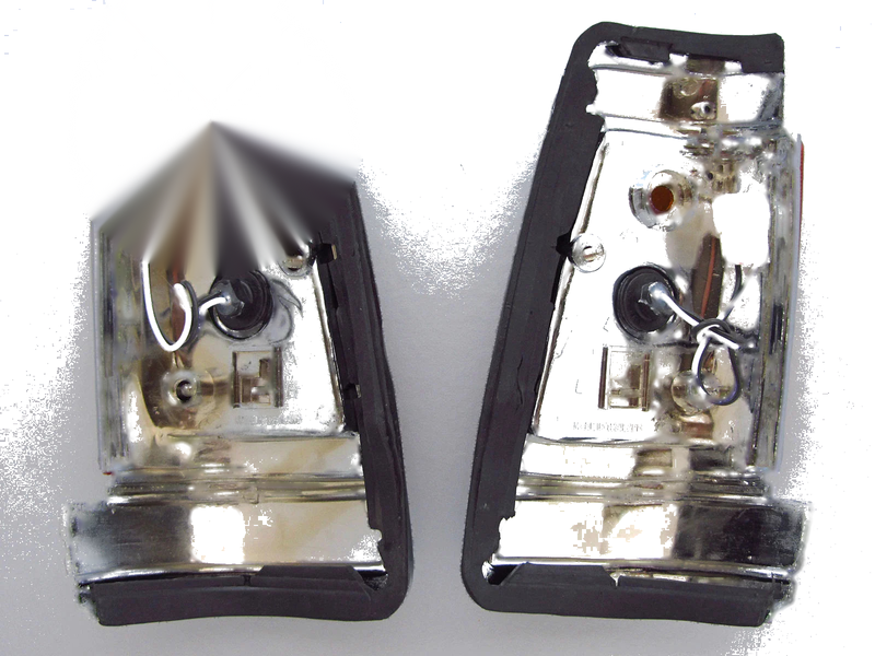 Nissan Datsun 720 Ute Chrome Corner Signal Light Indicator (1979-1986)