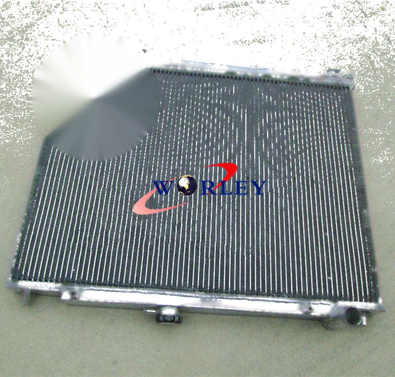 Pajero Montero Shogun NM NP NS NT 2.8 3.2 Diesel 3 Row Aluminum Radiator (2000-2006)