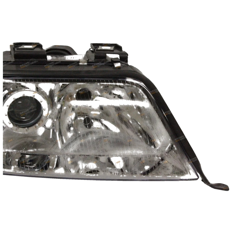 Audi A6 C5 Right Halogen Headlight (1997 - 2001)