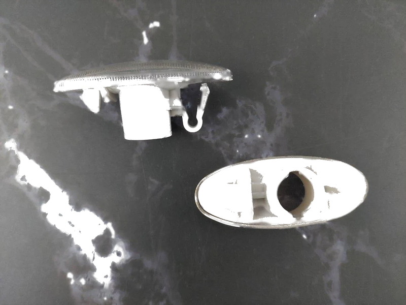 Nissan Juke, X-TRAIL, Micra 2 x Side Turn Signal Lights (2010-2019)