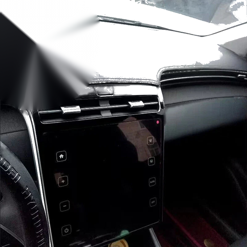 Hyundai Tucson Leather Dash Cover Mat (2021–2023)