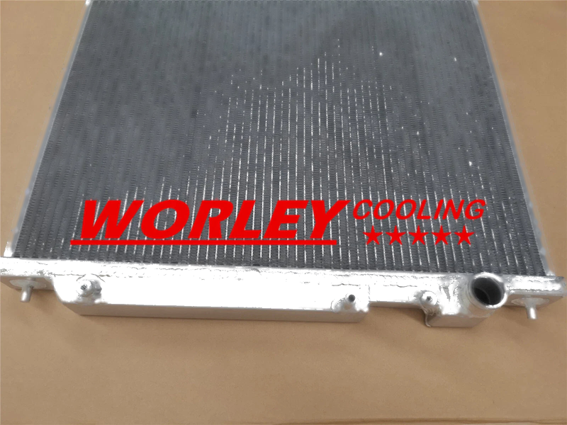 Mitsubishi Delica Space Gear 1994-2005 3 Row Aluminum Radiator