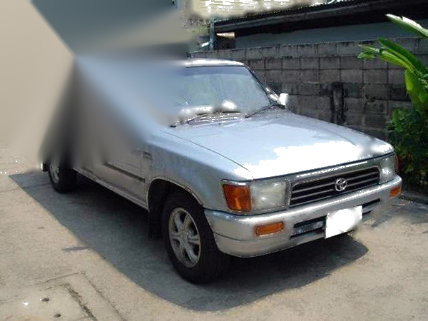 Toyota Hilux MK3 Rubber Exhaust Hangers (1989-1997)