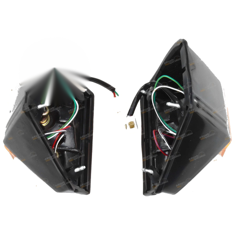 Toyota Landcruiser 70 75 LH+RH Front Corner Lights 2 x (1985–1999)