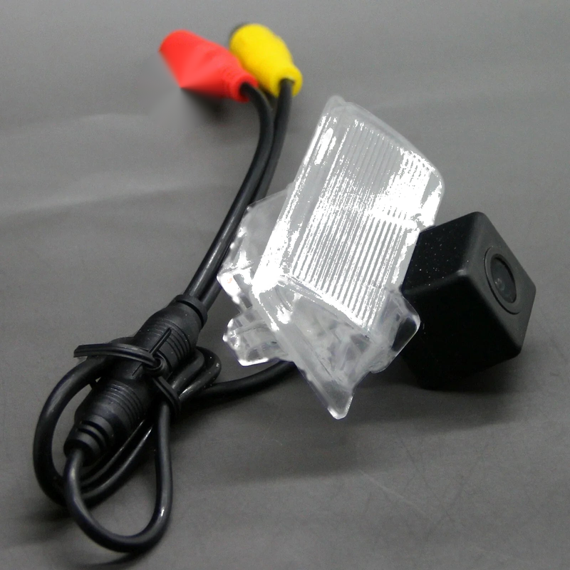 Infiniti QX56 & QX80 Backup Camera (2011–2015)