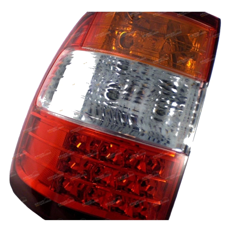 Toyota Landcruiser 100 Series LH+RH LED Tail Light (2005–2007)