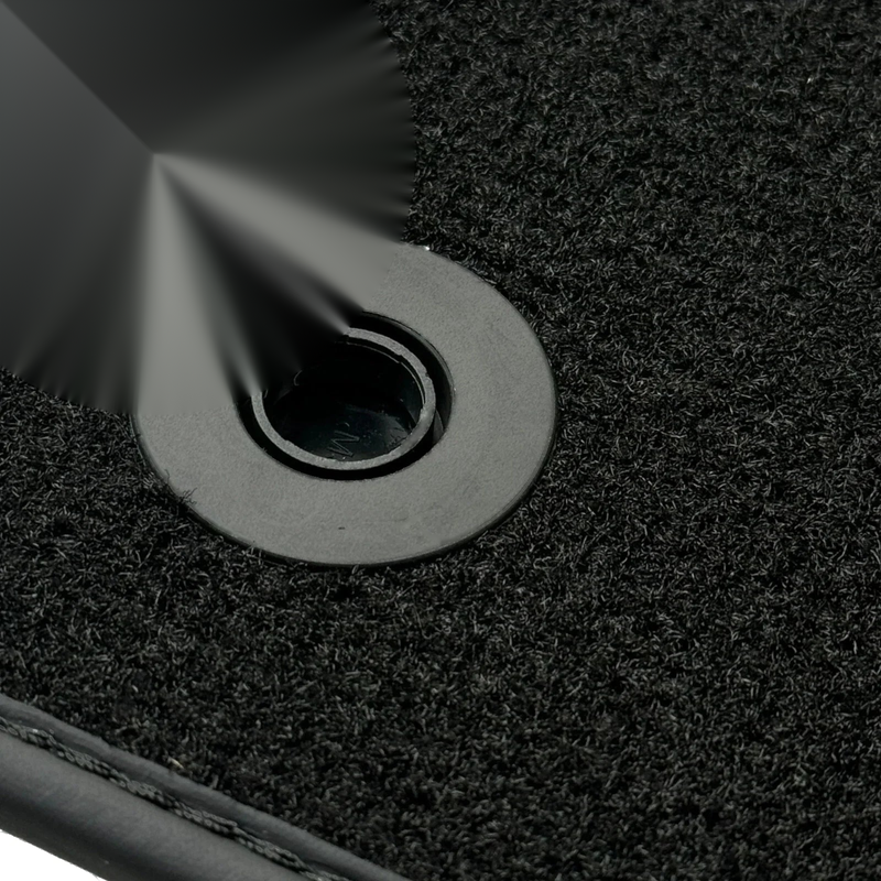 Audi TT MK2 Coupe (2006-2014) with Carbon Design Black Floor Mats
