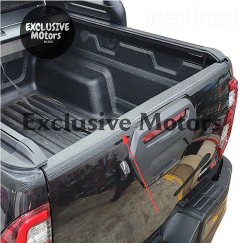 Isuzu D-Max Wellside Tailgate Protector Matte Black (2021-2023)