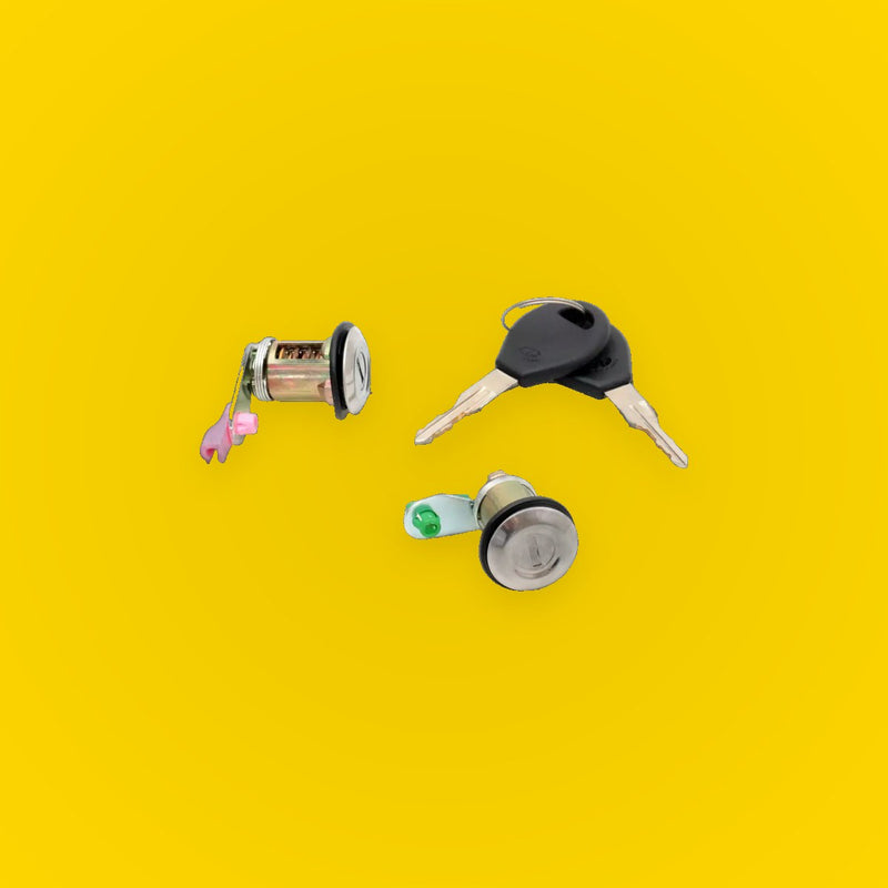 Door Lock with Keys for Nissan UD Diesel Capstar 1993