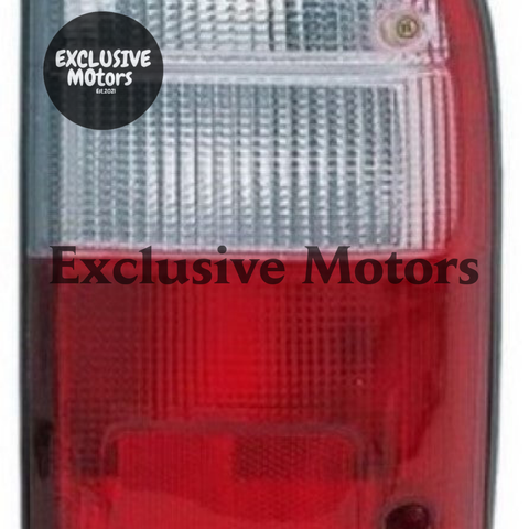 Toyota Hilux Right Hand Tail Light (1998-2001)